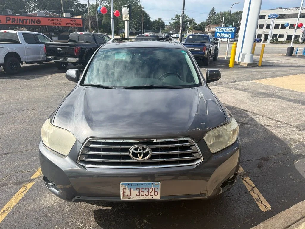 Used 2009 Gray Toyota Limited image 2