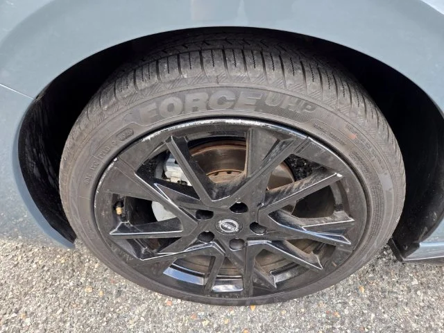Used 2025 Gray Nissan SR image 27