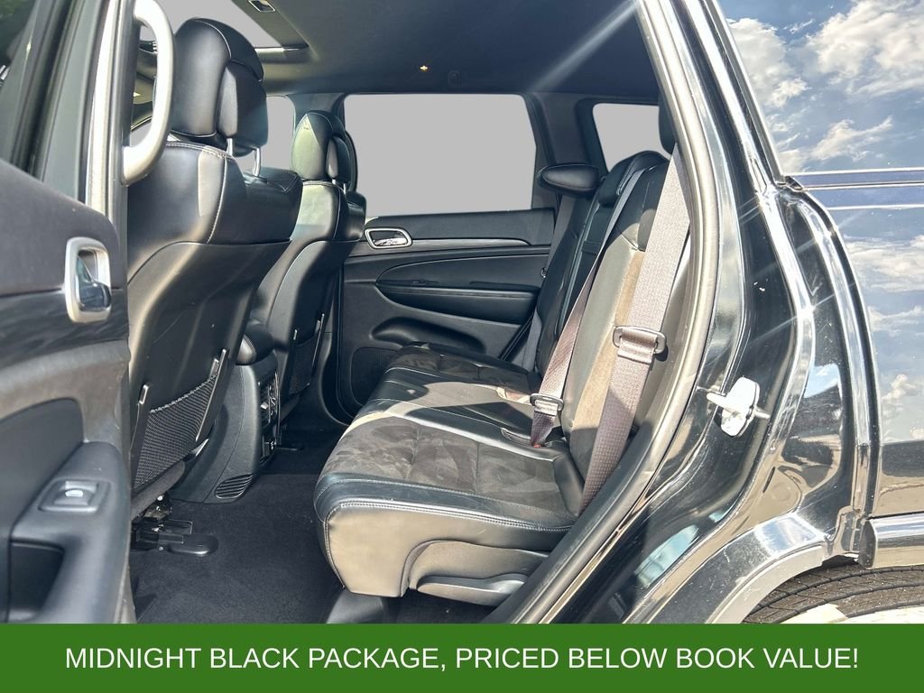 Used 2019 Black Jeep Altitude image 16