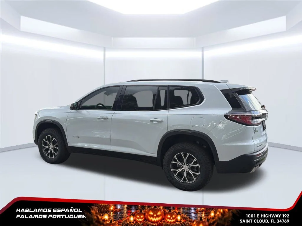 New 2026 Glacier White Tricoat GMC AT4 image 5
