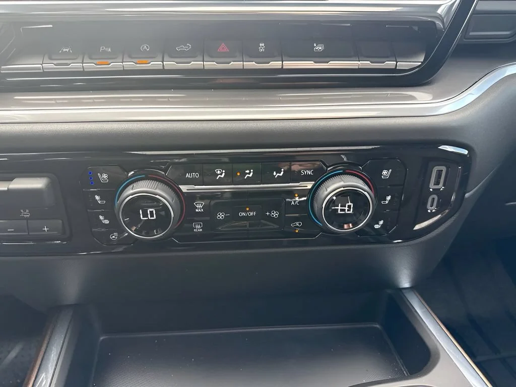 Used 2026 Black Chevrolet High Country image 21