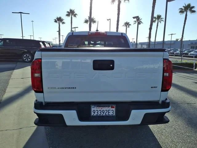 Used 2022 SUMMIT WHITE Chevrolet 2WD Z71 image 5