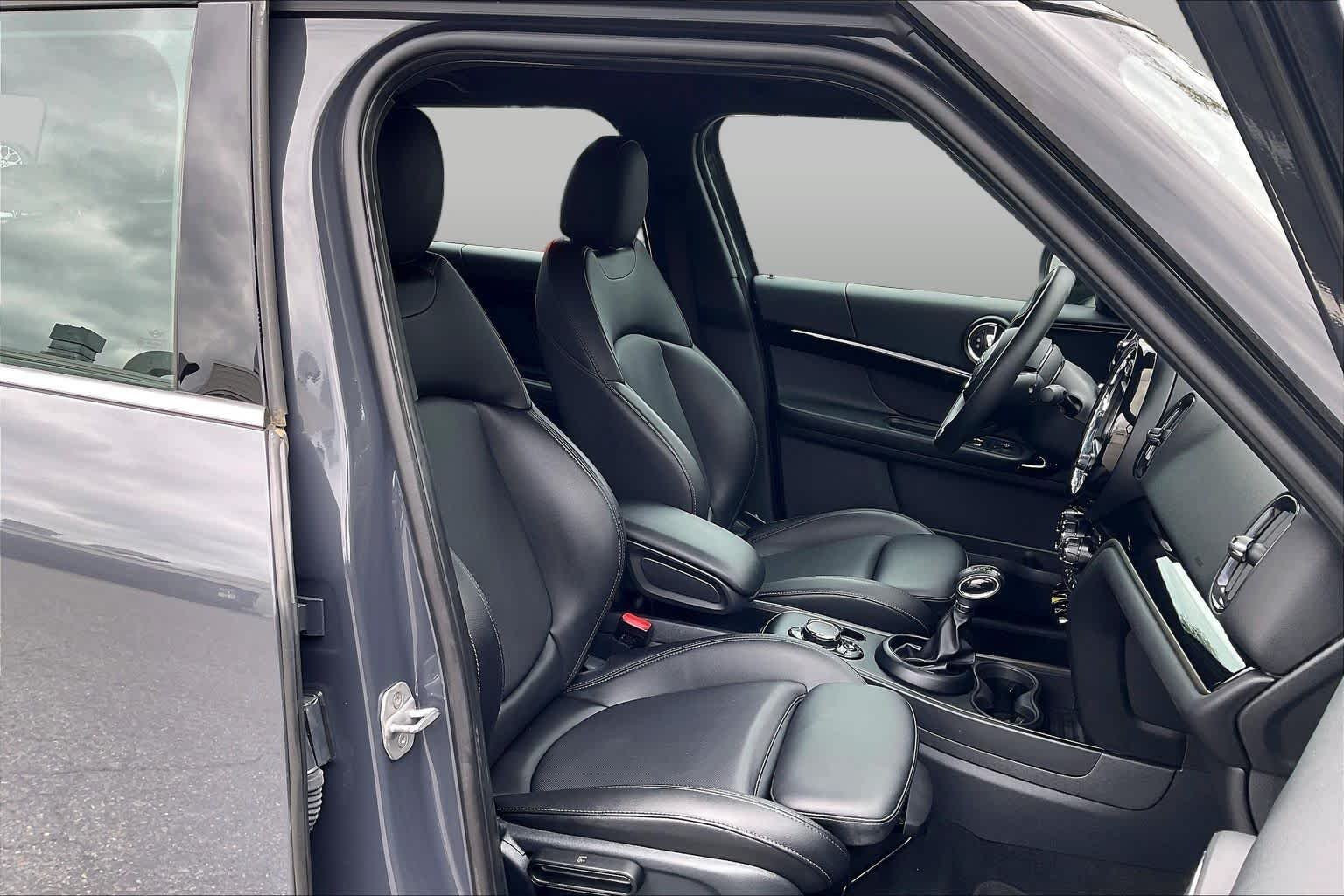 Used 2019 Thunder Gray Metallic MINI Cooper S E image 8