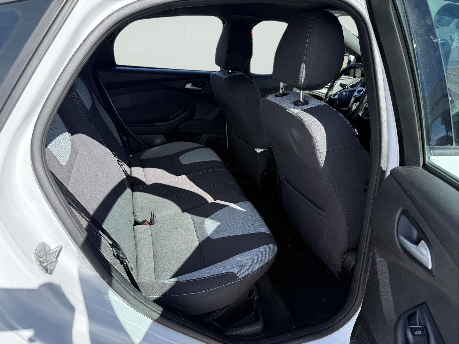 Used 2014 Oxford White Ford ST image 13