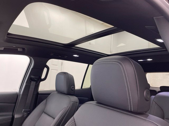 2027 Chevrolet Traverse LT - Photo 7