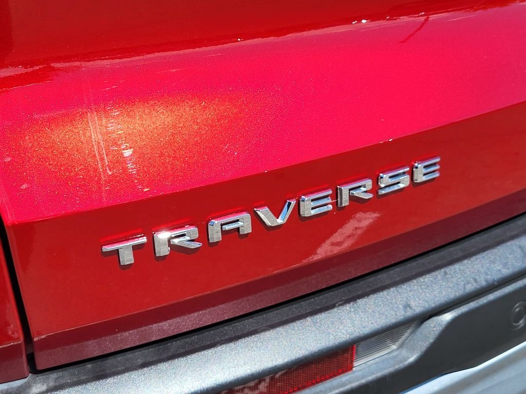 Used 2025 Radiant Red Tintcoat Chevrolet LT image 9