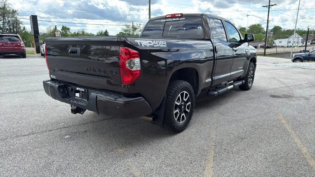 Used 2019  Toyota Limited image 5