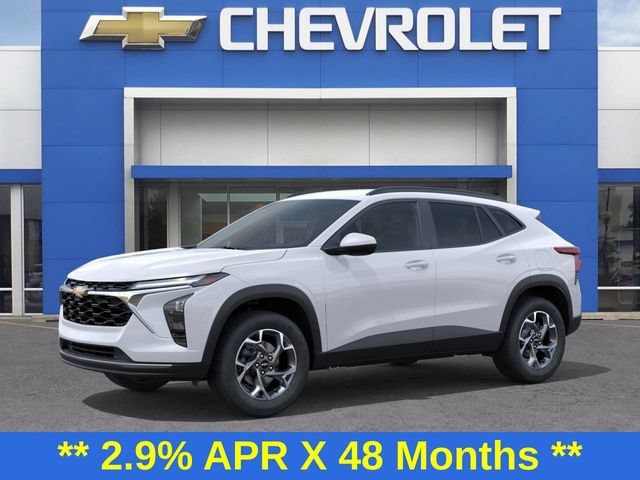 2026 Chevrolet Trax LT - Photo 2