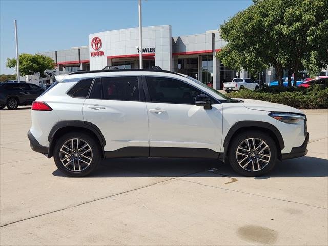 Certified Used 2026 WIND CHILL PEARL* Toyota  image 4
