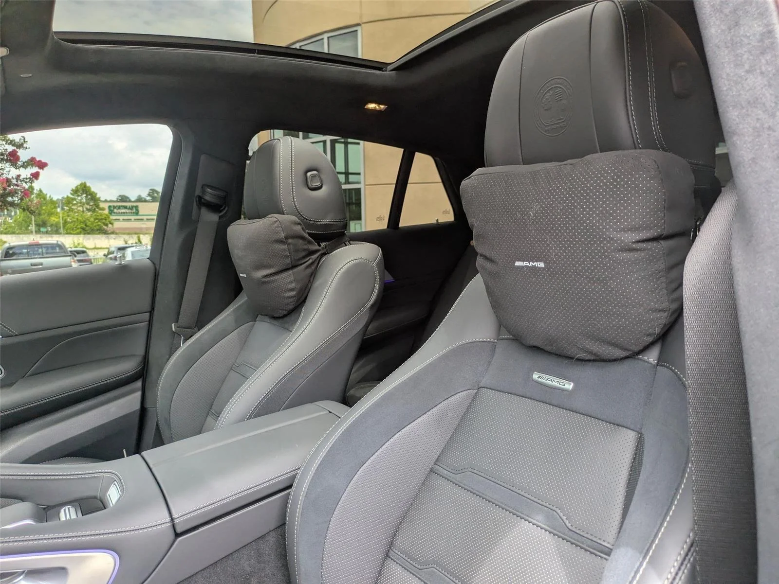 Used 2025 Obsidian Black Metallic Mercedes-Benz AMG® GLE 63 S image 14