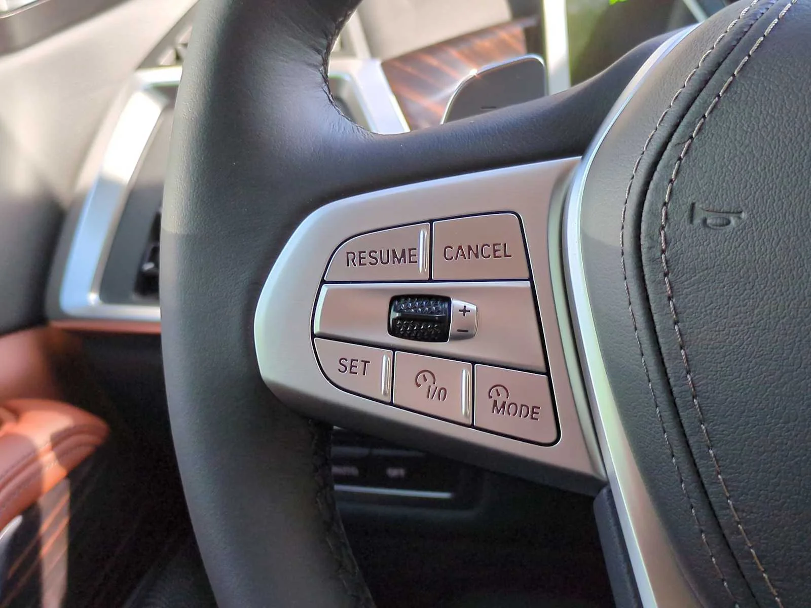 2026 BMW X7 40i - Photo 26