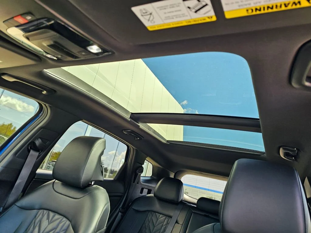 Used 2024  Kia X-Pro Prestige image 21