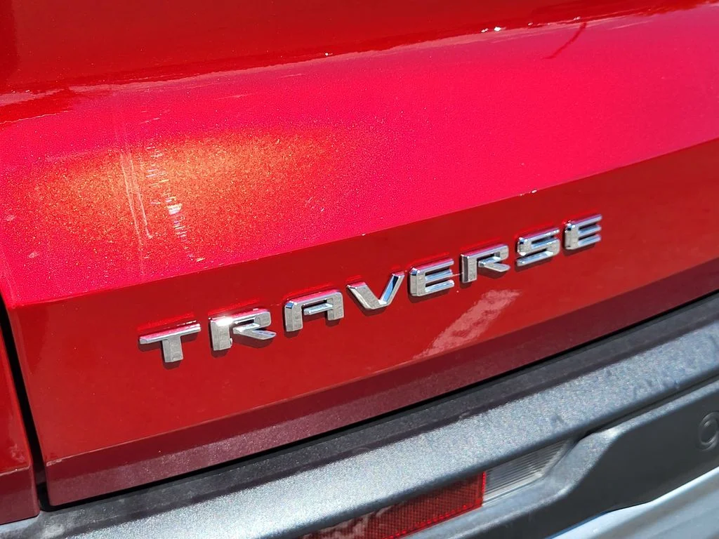 Used 2025 Radiant Red Tintcoat Chevrolet LT image 9