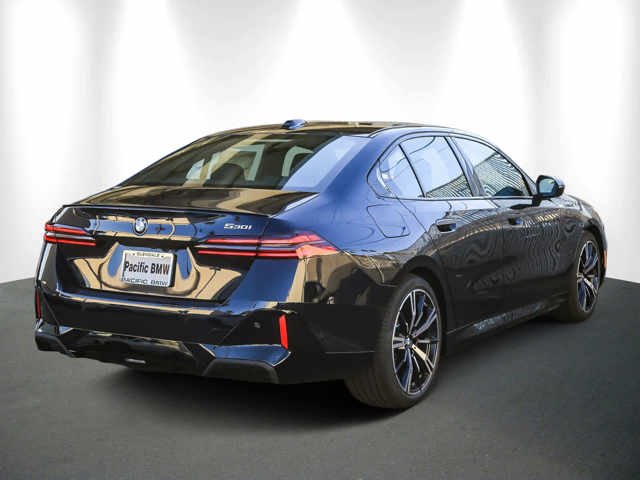 Used 2026 Carbon Black Metallic BMW 530i image 6