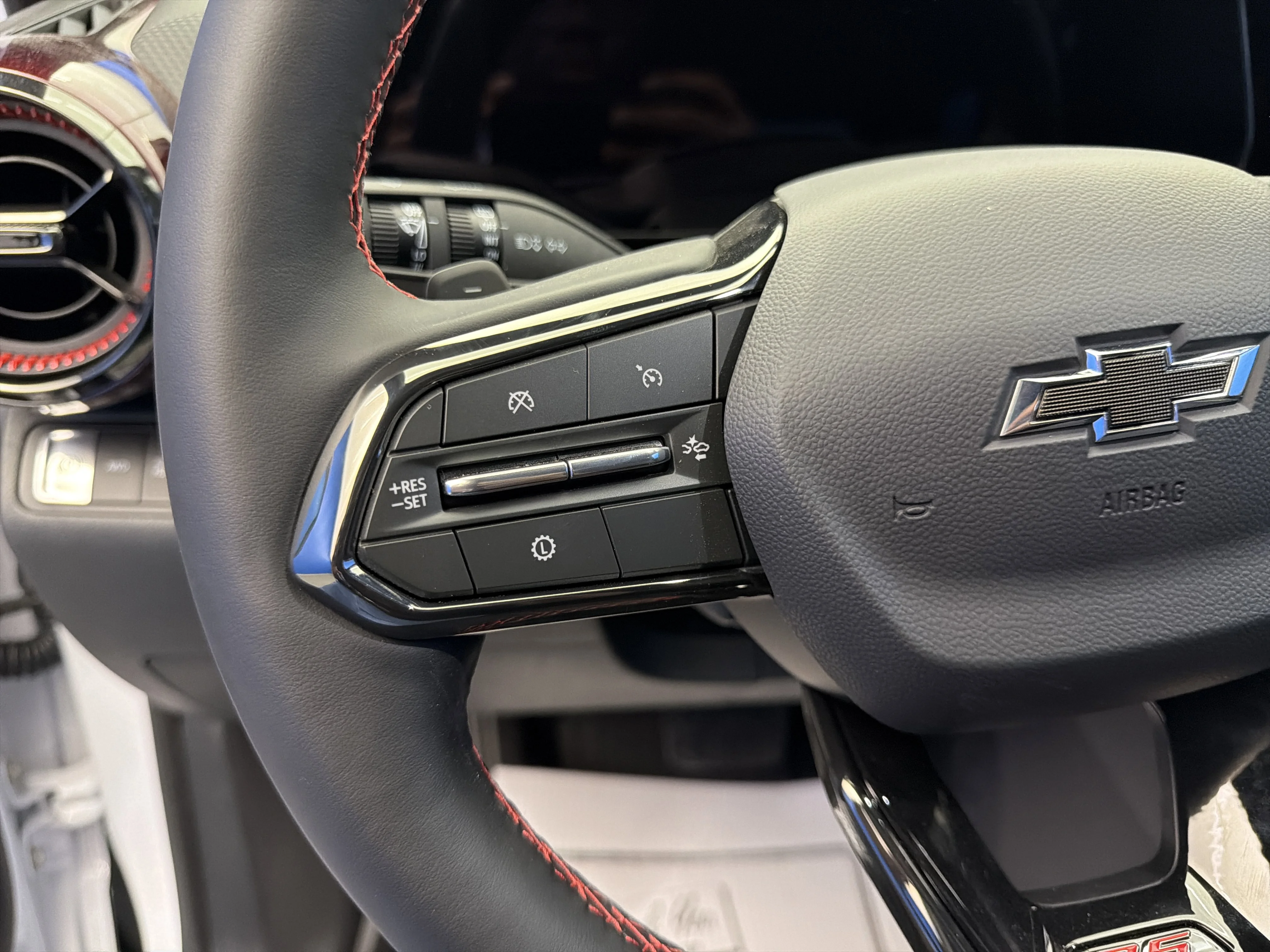 2026 Chevrolet Equinox RS - Photo 16