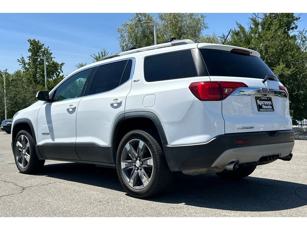 Used 2017 Summit White GMC SLT image 3