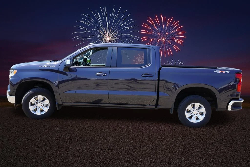Used 2024 Dark Ash Metallic Chevrolet LT image 9