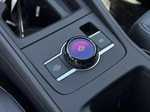 New 2026 Black Volkswagen 2.0T SE image 16