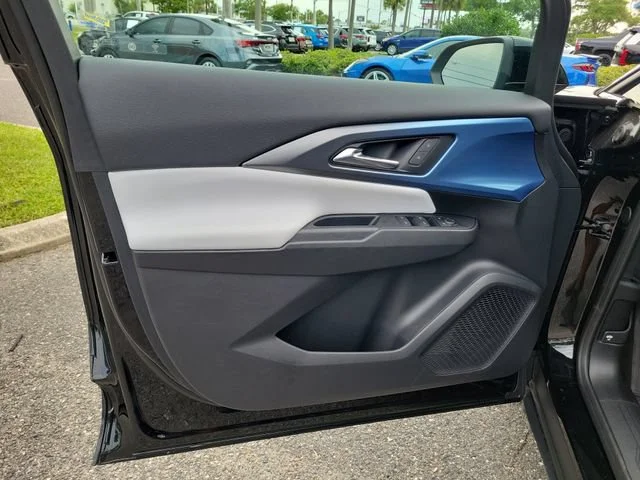 2025 Chevrolet Equinox EV 1LT - Photo 21