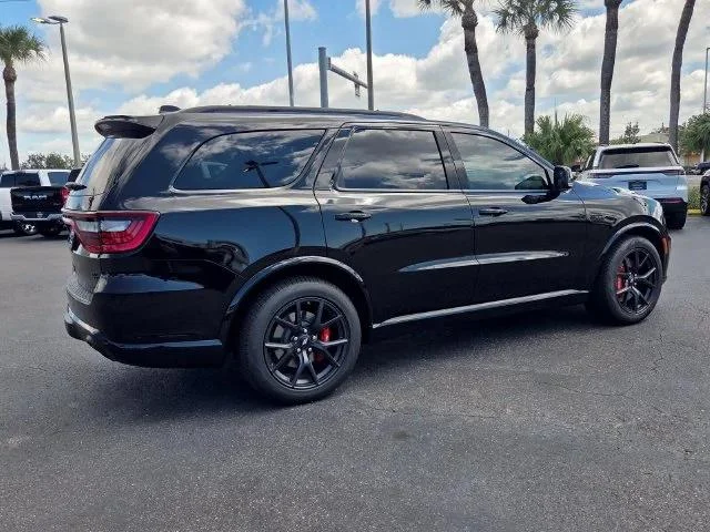 New 2027 Pitch-Black Exterior Paint Dodge R/T image 34