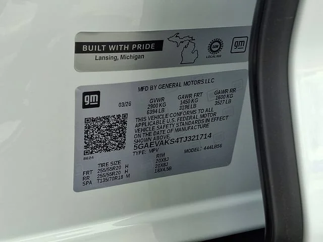 New 2026 Summit White Buick Preferred image 22