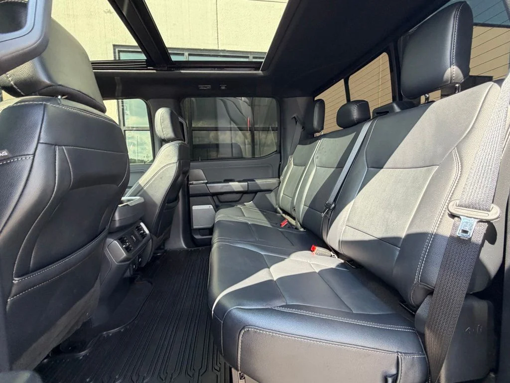 Used 2024 Black Ford XLT image 22