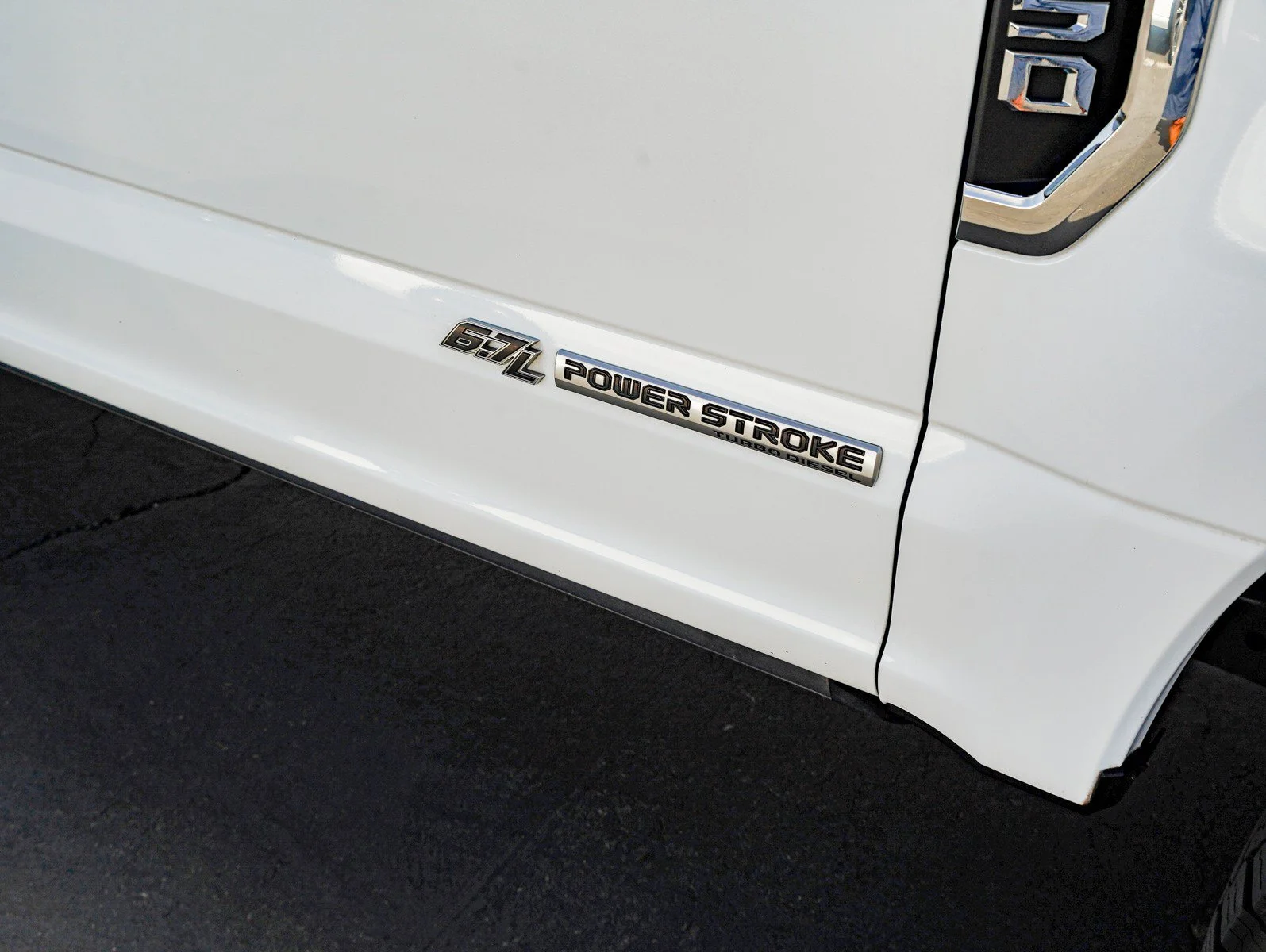 Used 2021 White Ford  image 25