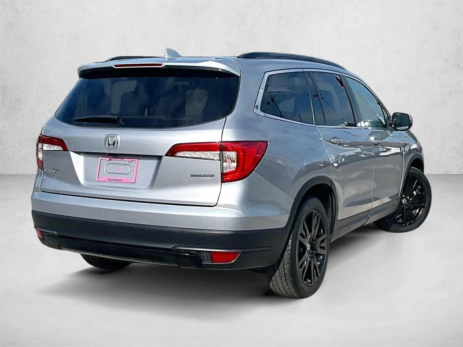 Used 2022 Lunar Silver Metallic Honda Special Edition image 2
