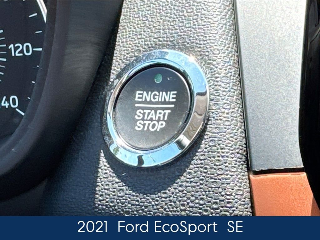 Used 2021 Blue Ford SE image 24