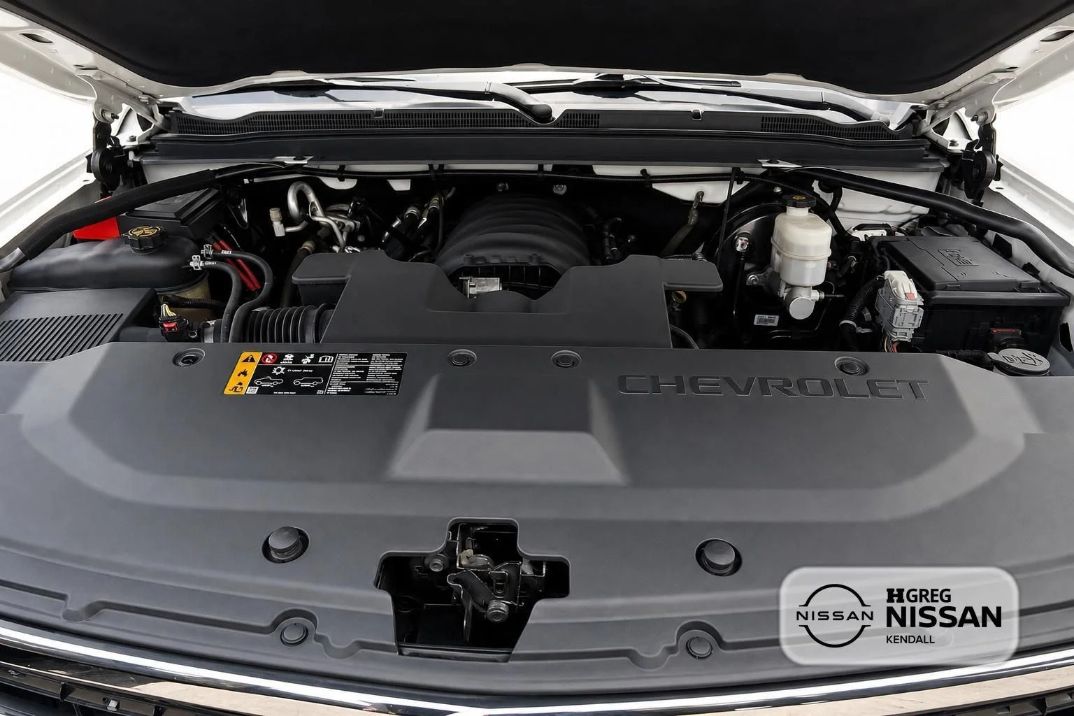 Used 2019 White Chevrolet LS image 13