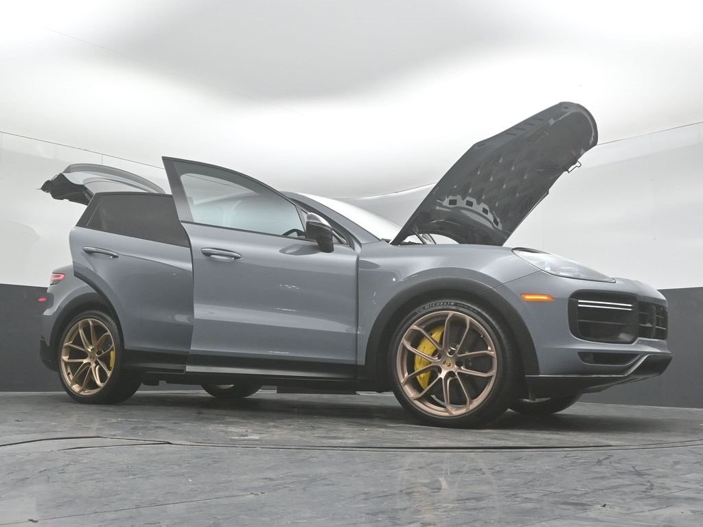 2022 PORSCHE CAYENNE - Image 51