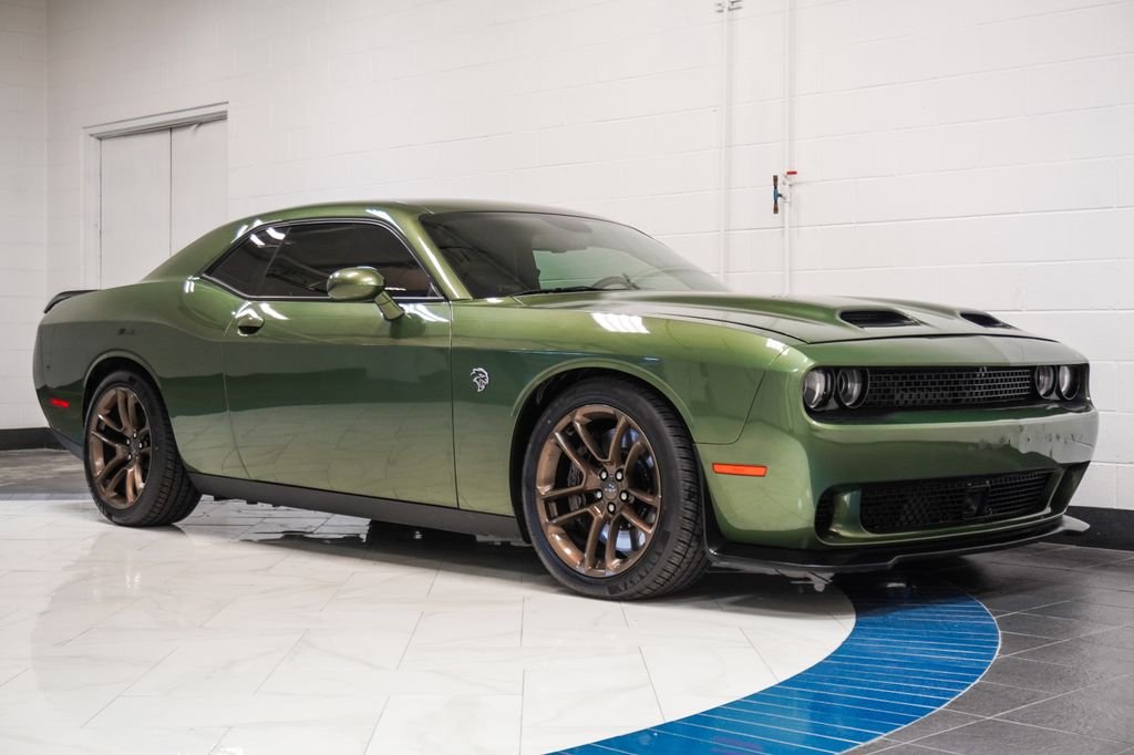 Used 2023 Green Dodge SRT Hellcat Jailbreak image 5