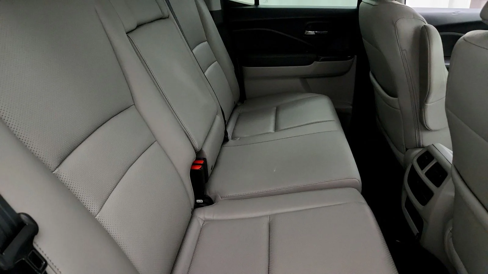 Used 2019 Silver Honda RTL-E image 44