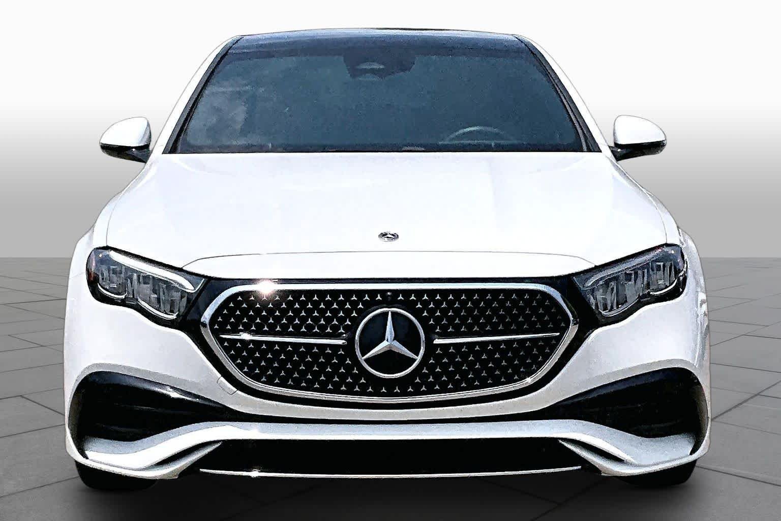 Used 2025 Polar White Mercedes-Benz E 350 image 4