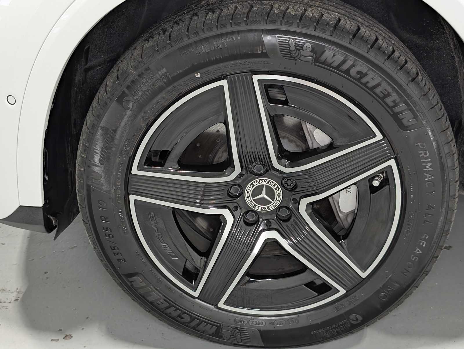 Used 2026 Polar White Mercedes-Benz GLC 300 image 3
