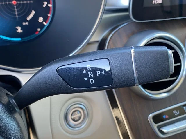 Used 2022 Starling Blue Metallic Mercedes-Benz GLC 300 image 27