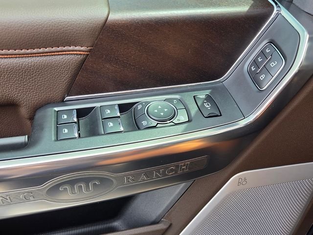 New 2026 Glacier Gray Metallic Tri-Coat Ford King Ranch image 30
