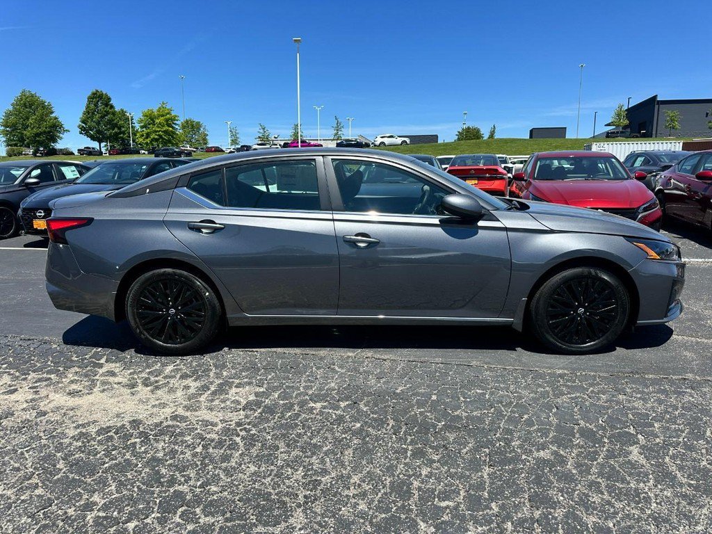 Used 2026 Gray Nissan 2.5 SV image 2