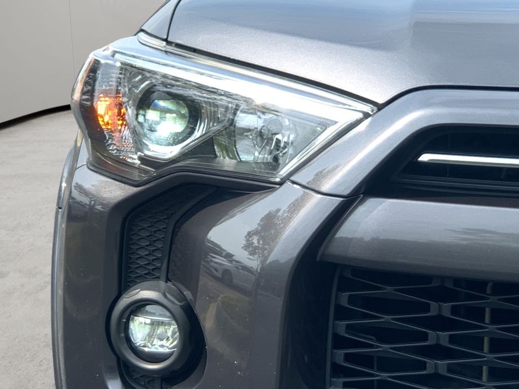 2022 Toyota 4Runner SR5 Premium - Photo 43