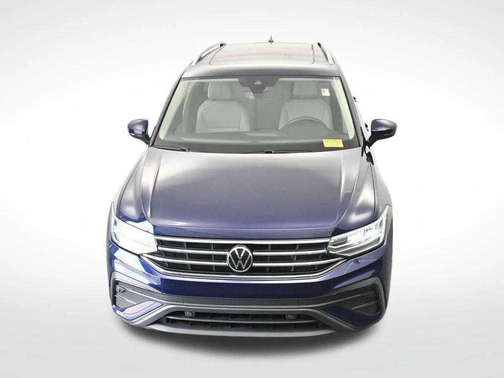 Used 2023 Blue Volkswagen 2.0T SE image 22