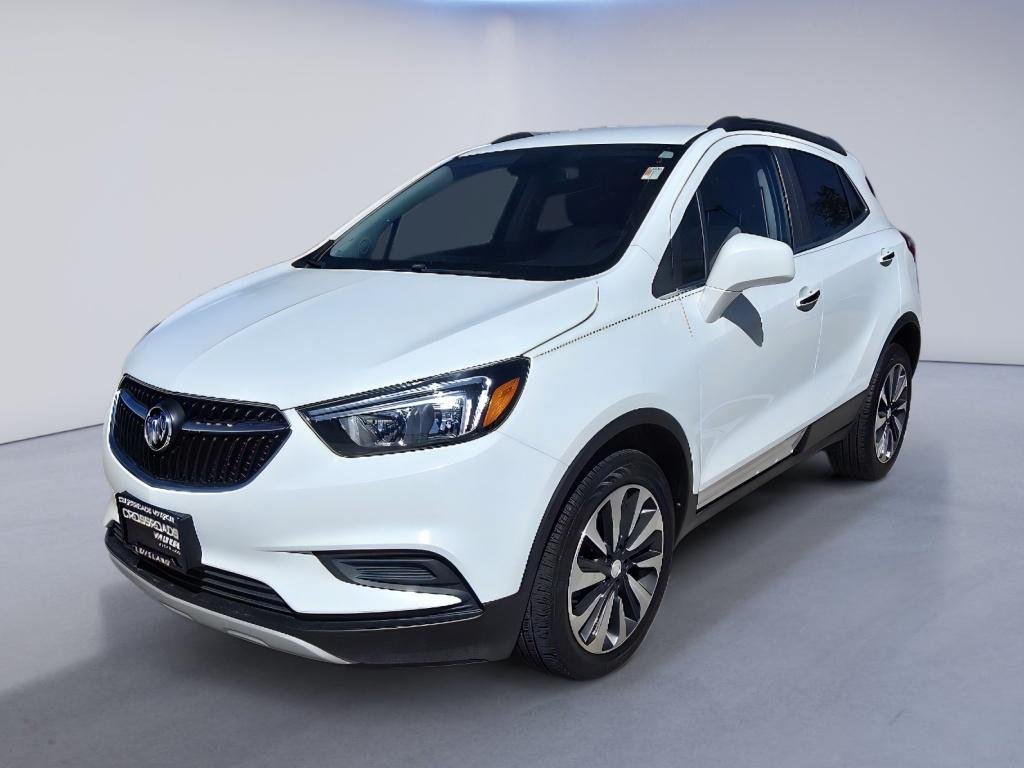 Used 2022 Summit White Buick Preferred image 1