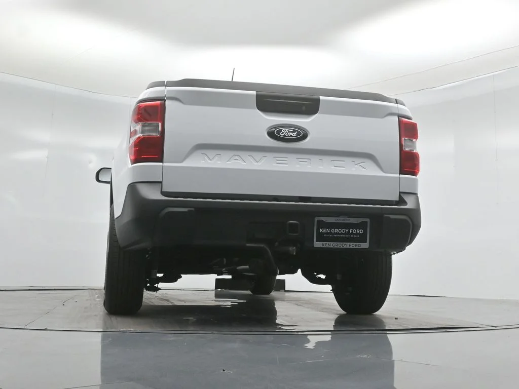 New 2026 Oxford White Ford XL image 44