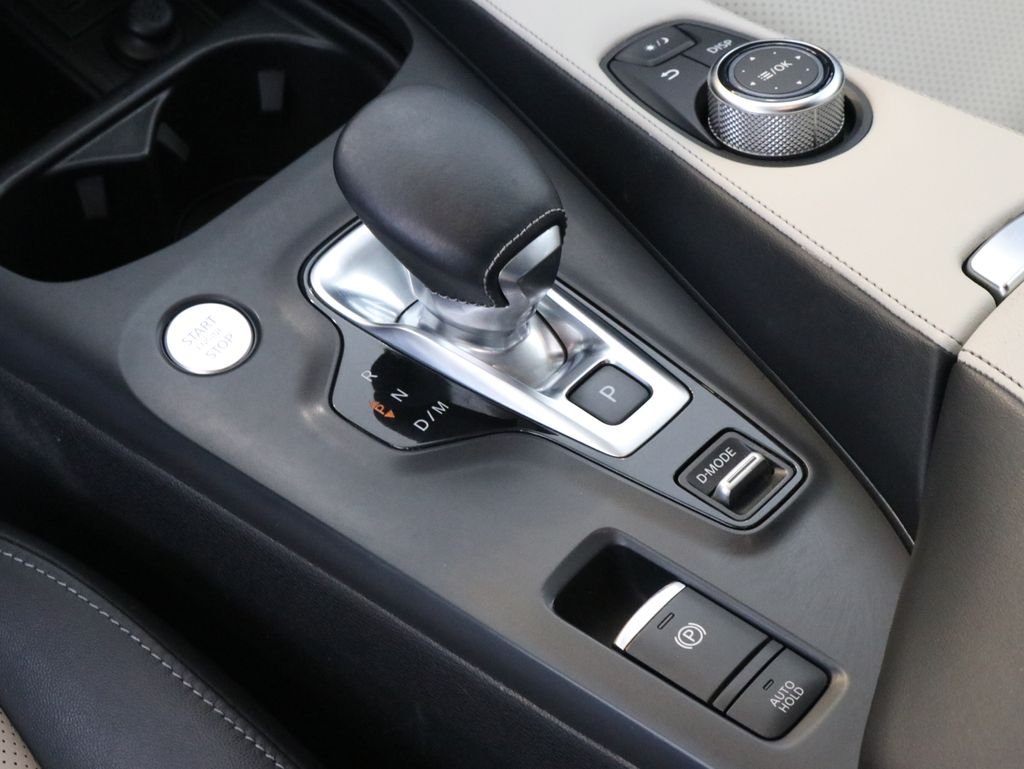 Certified Used 2023 Gray INFINITI LUXE image 21