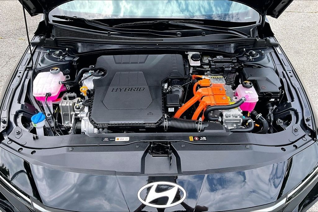Certified Used 2025 Black Hyundai SEL Sport image 11