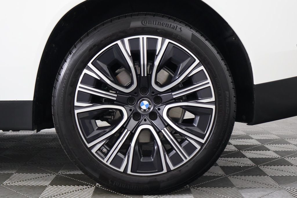 Certified Used 2026 Alpine White BMW 30 xDrive image 16