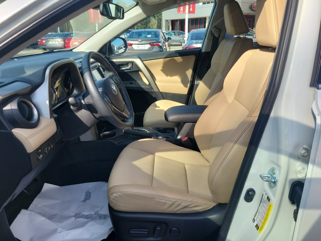 Used 2015 White Toyota Limited image 16