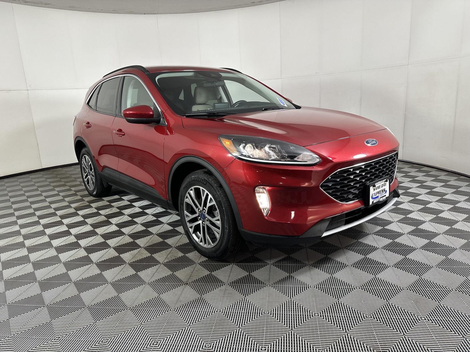 Used 2021 Rapid Red Metallic Tinted Clearcoat Ford SEL image 20