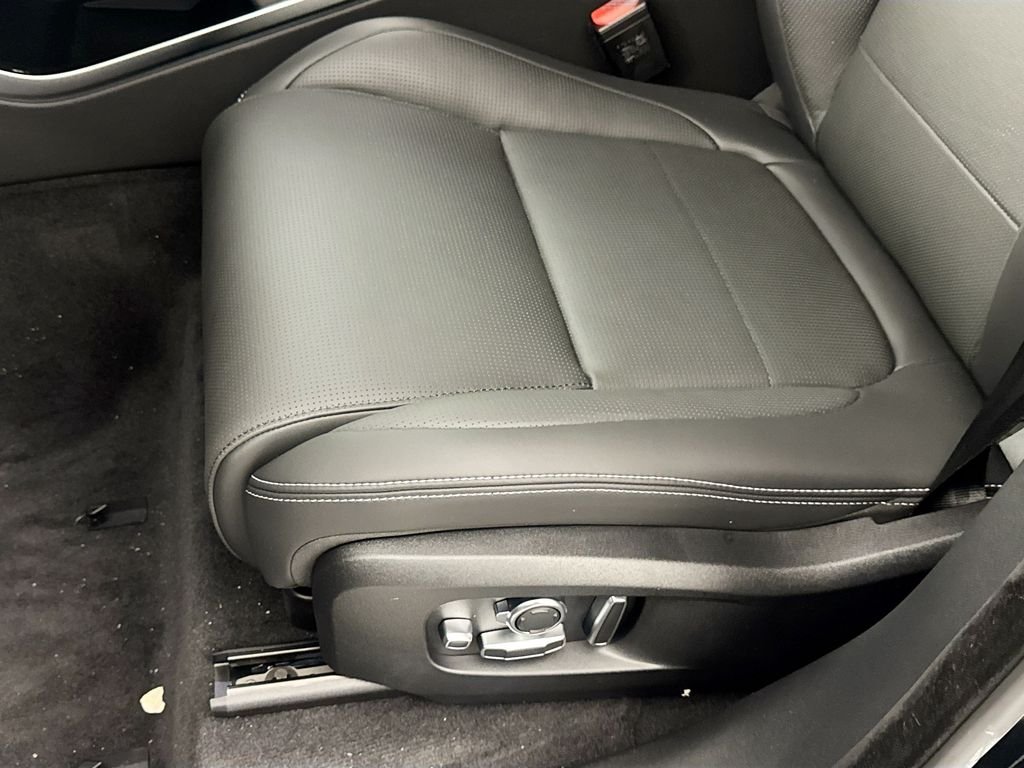 2026 Jaguar F-Pace R-Dynamic S - Photo 20