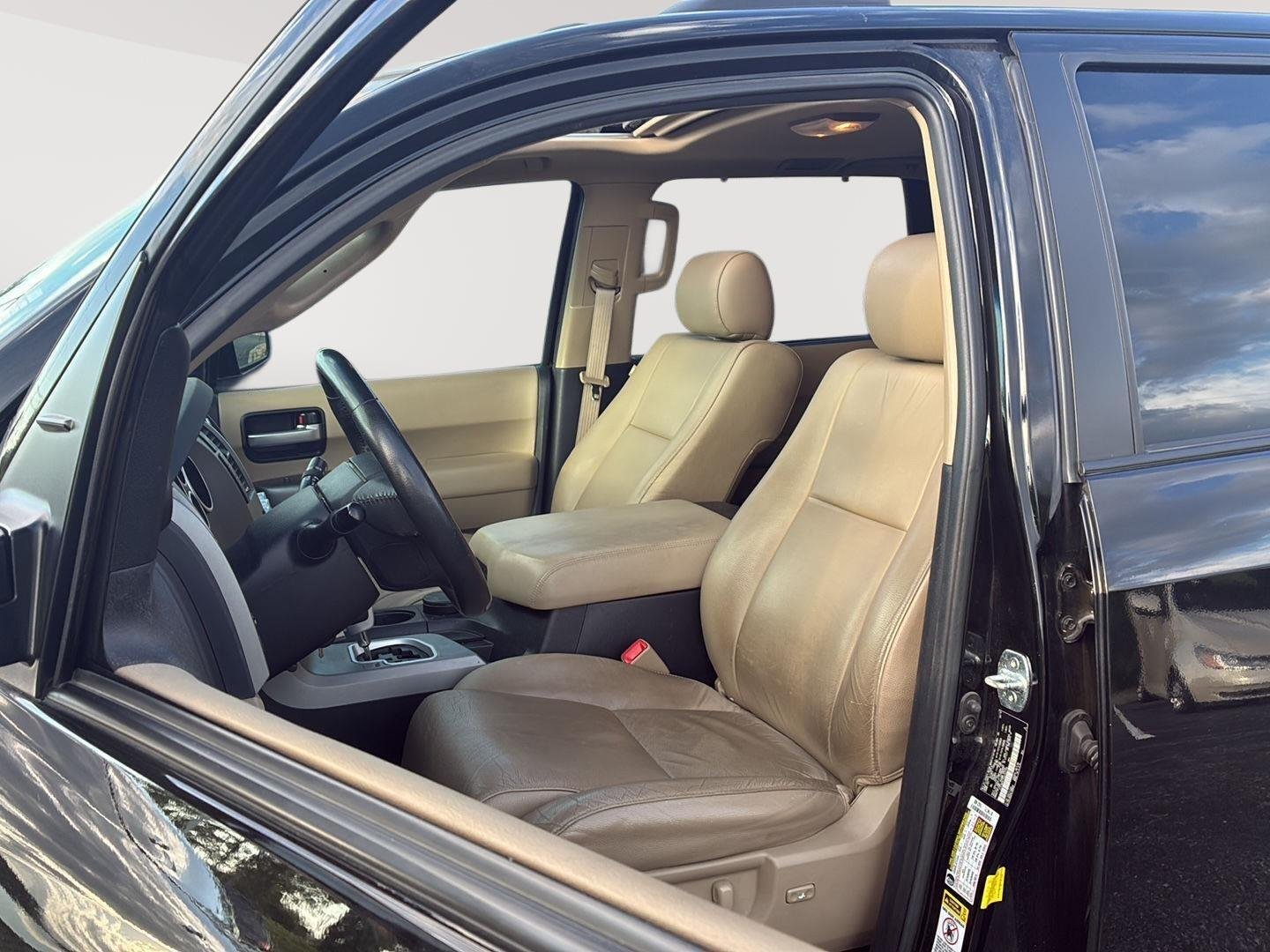 Used 2016 Black Toyota Limited image 3