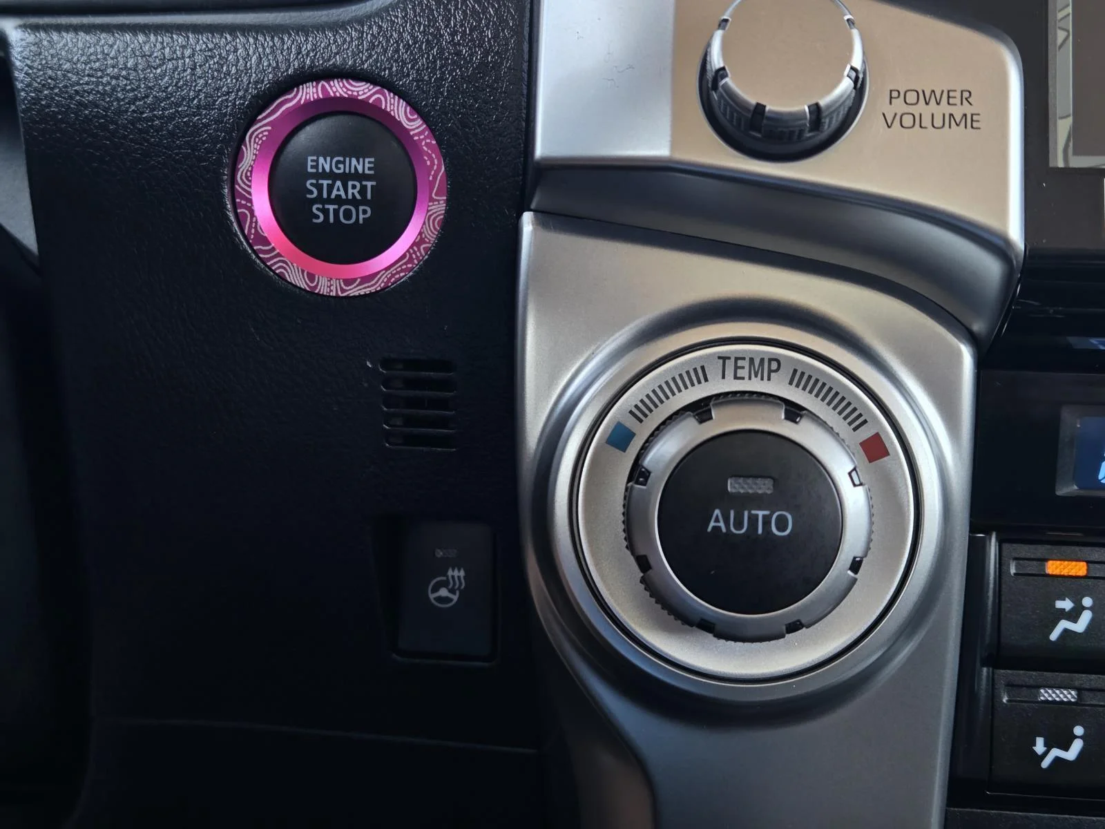 Used 2024 Classic Silver Metallic Toyota Limited image 26